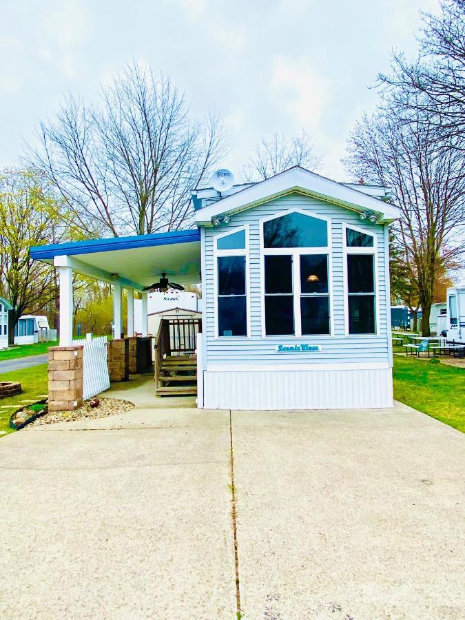 Pleasure Point Rv Resort Edmore Esterno foto